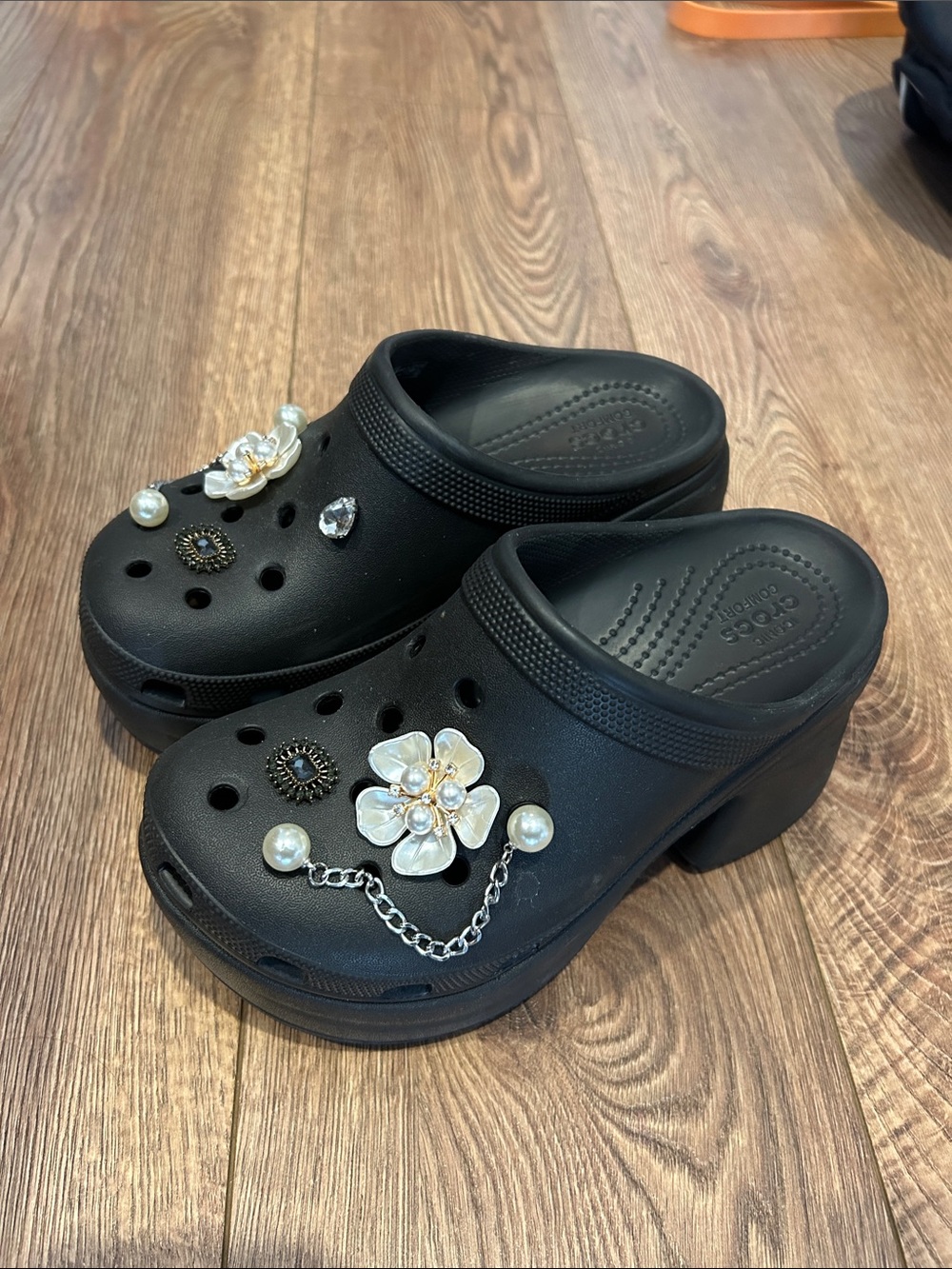 CROCS Black Platform Clog Mules with Pearl Floral Charms